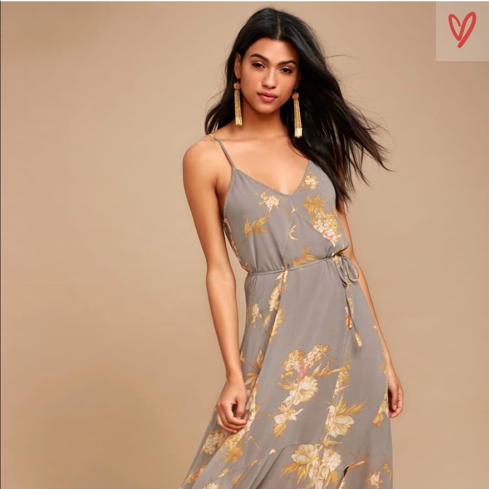 Lulu’s ‘Feeling Freesia’ Grey floral maxi dress!